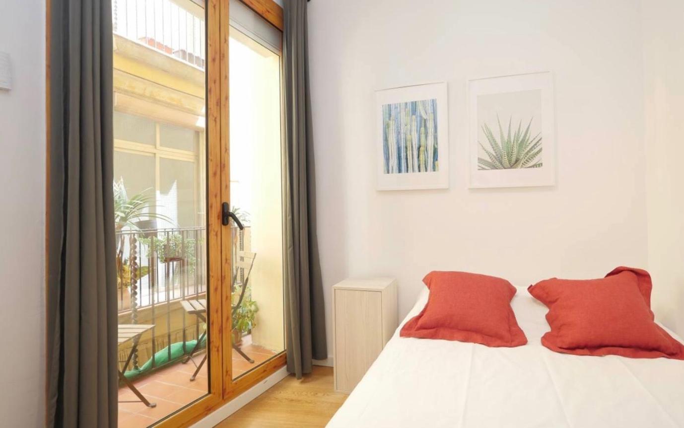 Unique Living Born Apartments & Studios Barcelone Extérieur photo