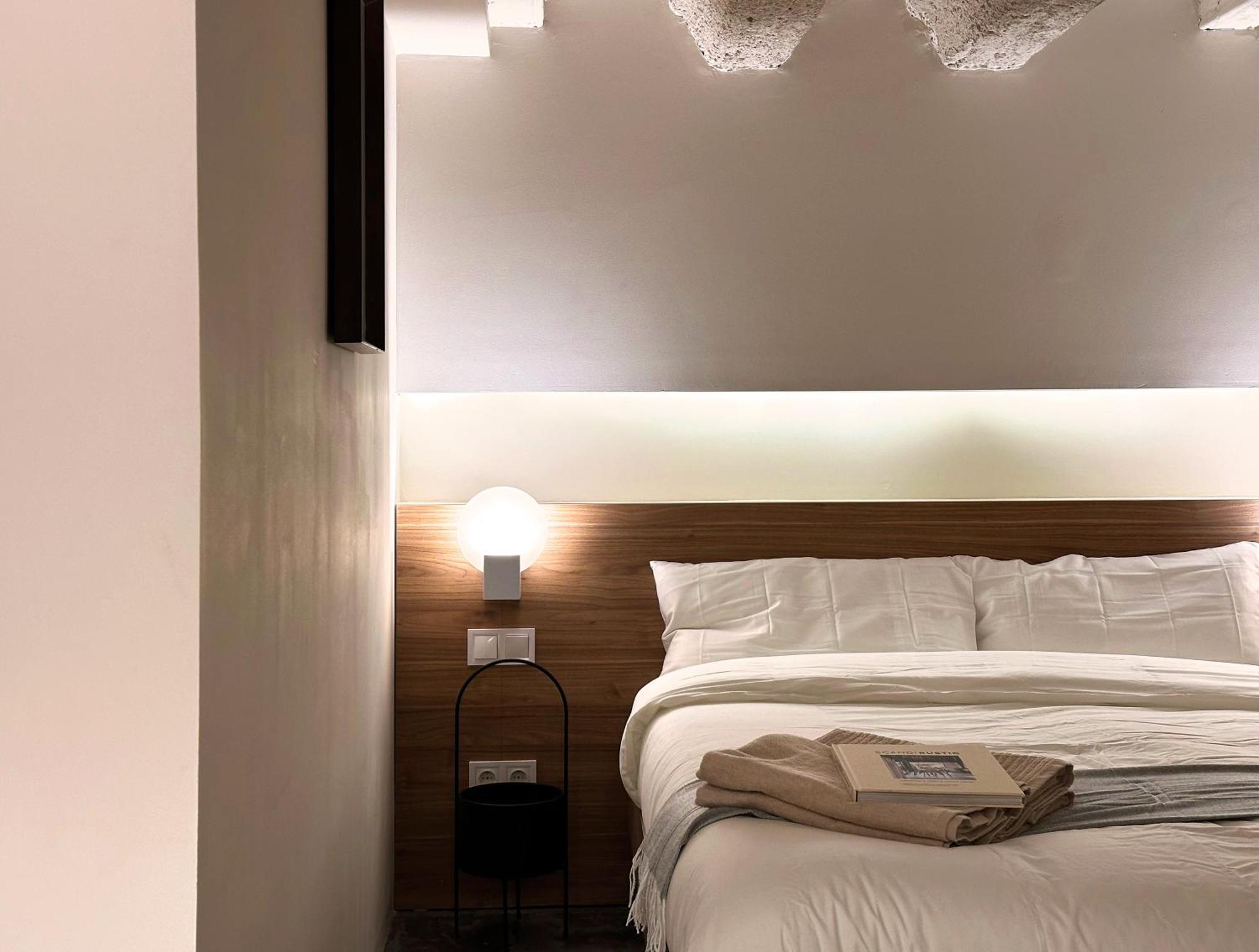 Unique Living Born Apartments & Studios Barcelone Extérieur photo