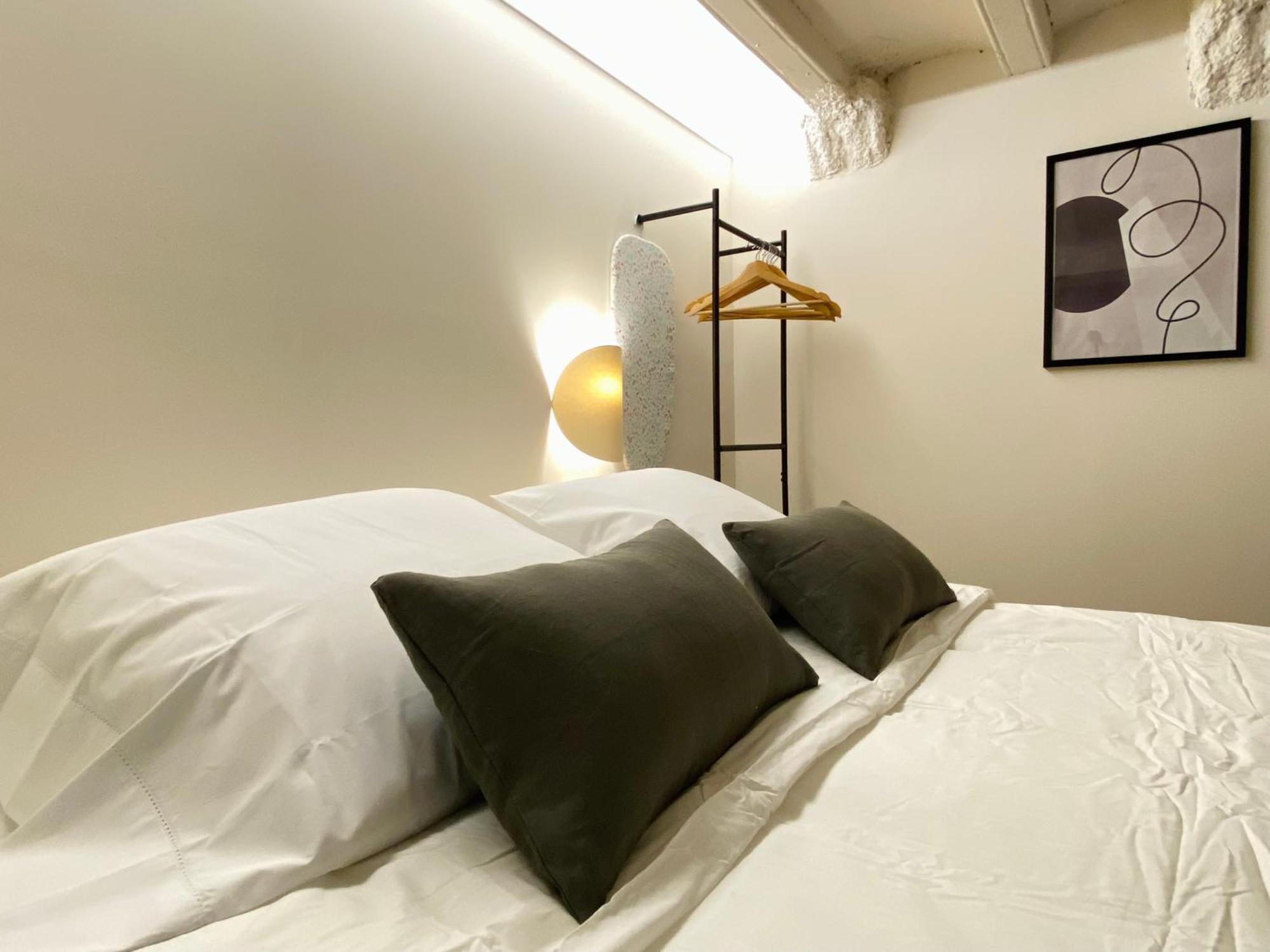 Unique Living Born Apartments & Studios Barcelone Extérieur photo
