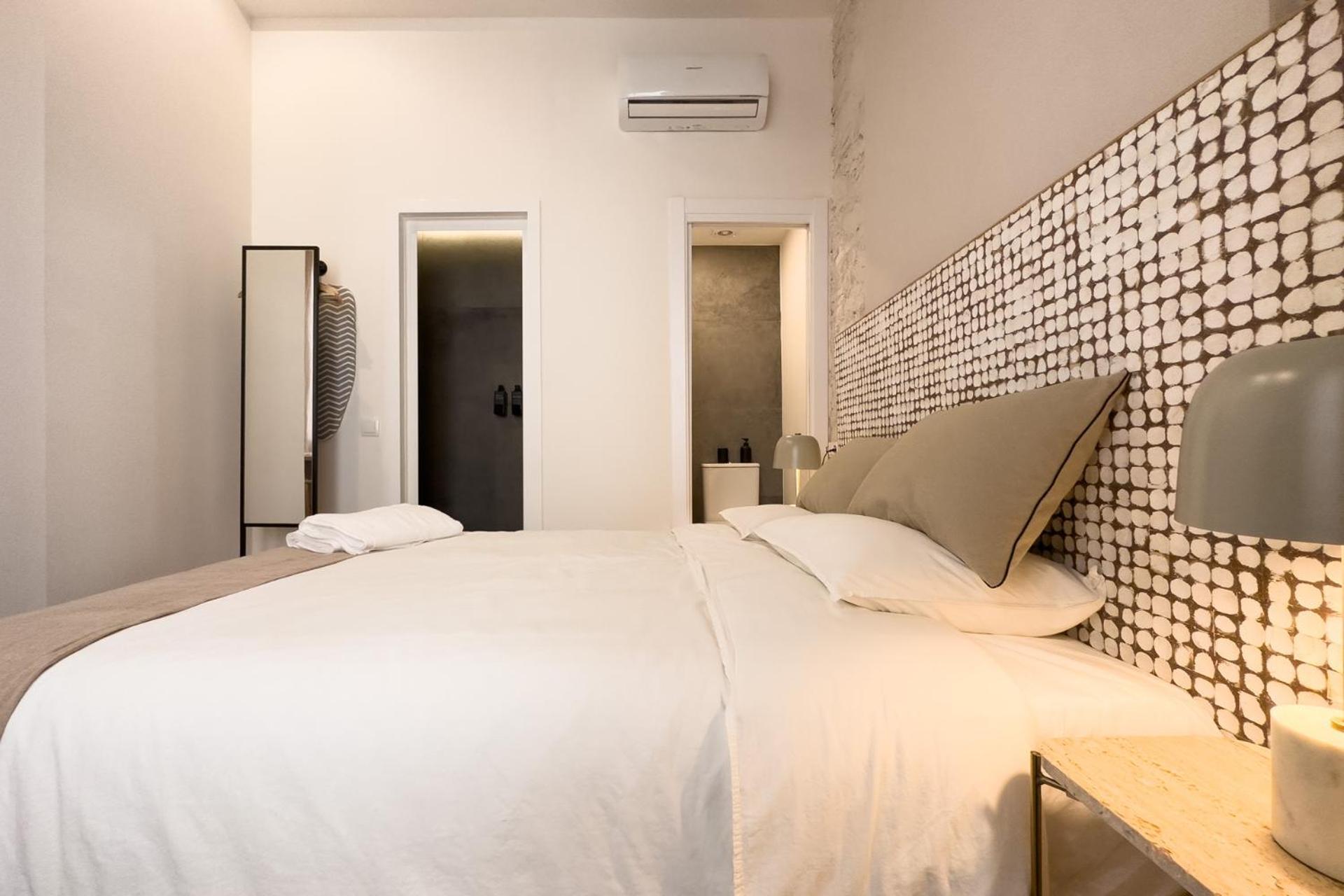 Unique Living Born Apartments & Studios Barcelone Extérieur photo